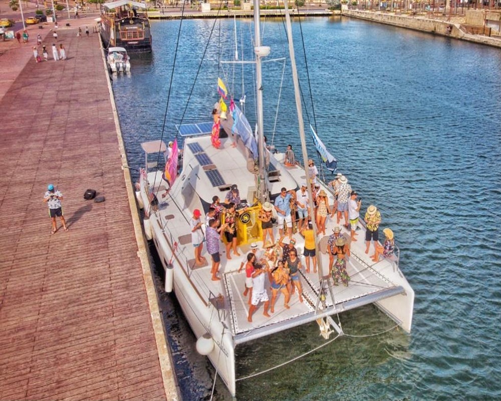 alquiler de catamarán de lujo en Cartagena