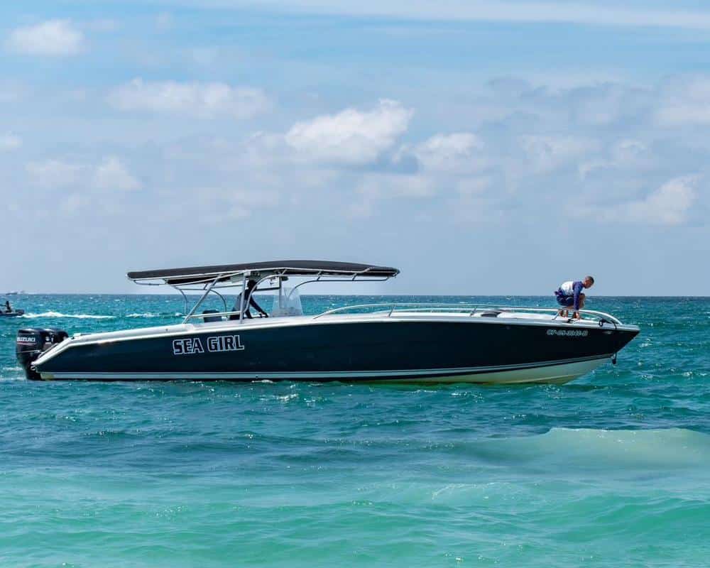 Lancha Sea Girl - Image 4