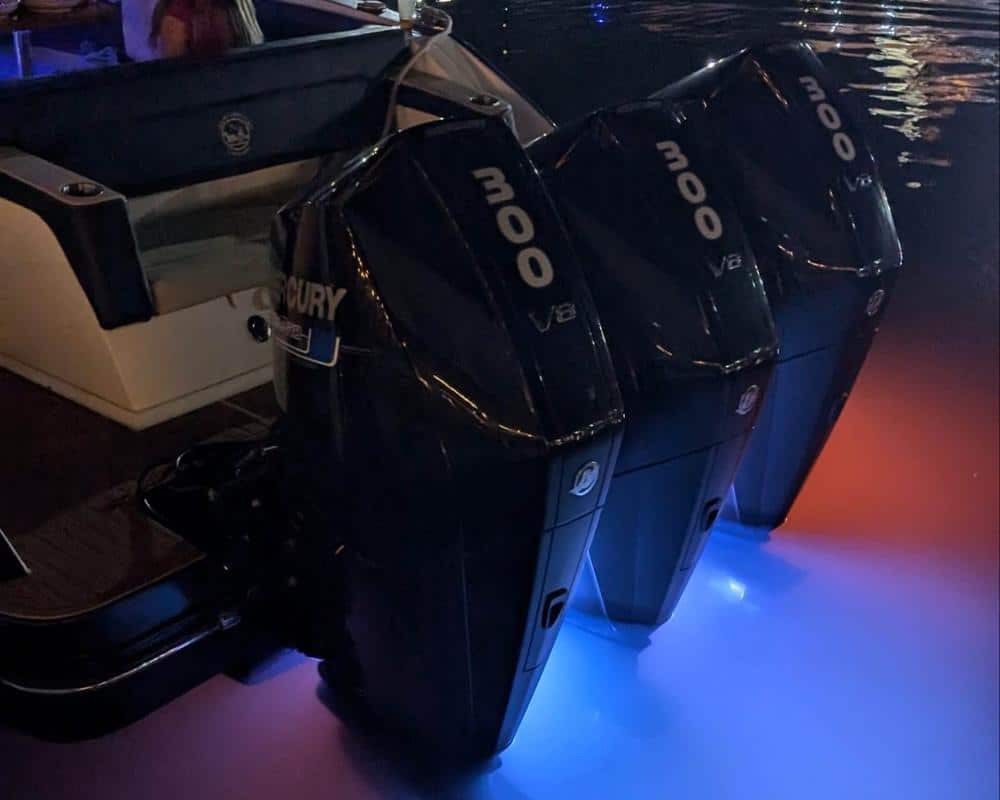 Lancha Ruby Sky - Image 2