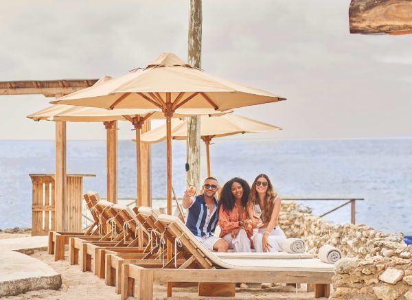 Mangata Beach Club - Image 13