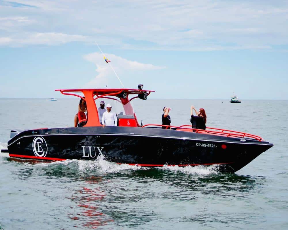 Lancha Lux - Image 4