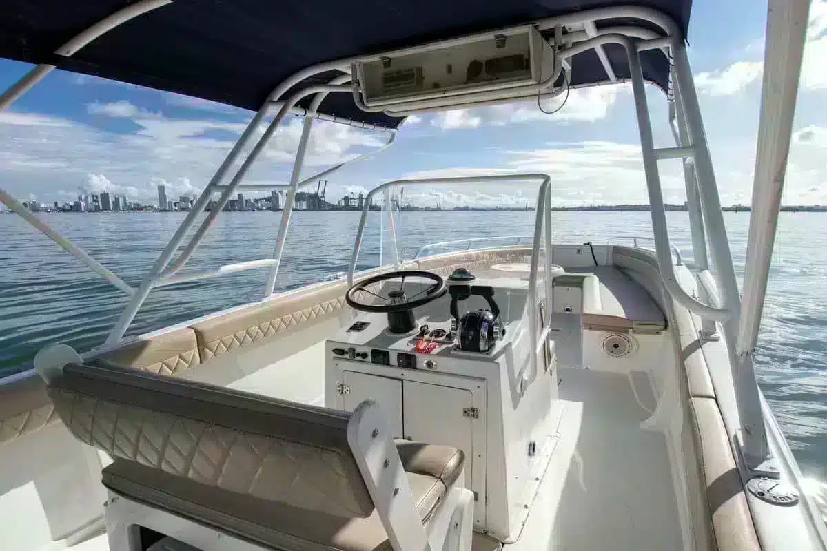 Lancha La Chichi II - Image 5