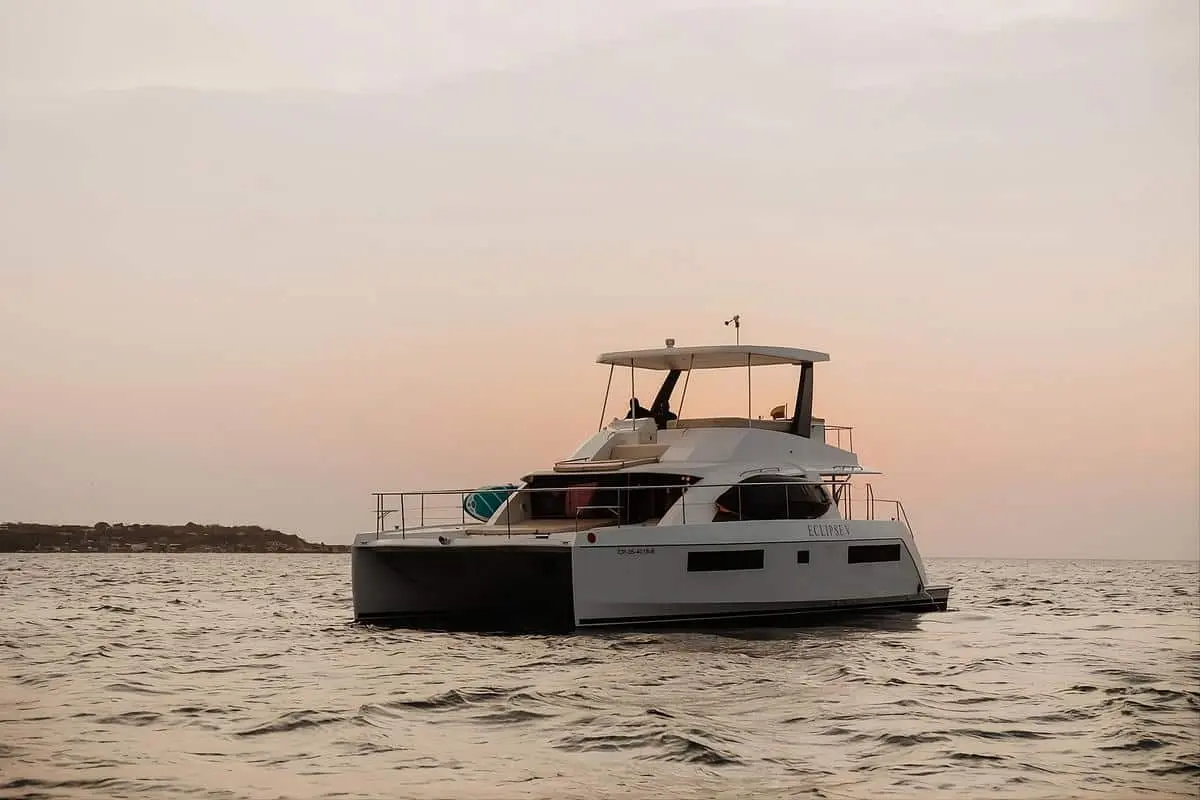 Alquiler de catamarán Leopard 43 en las Islas del Rosario