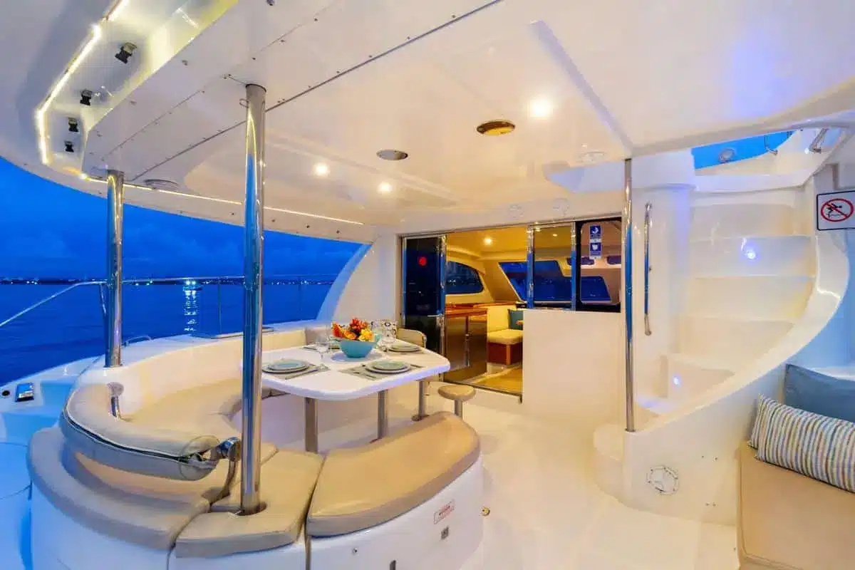 Catamarán Hope Leopard - Image 11